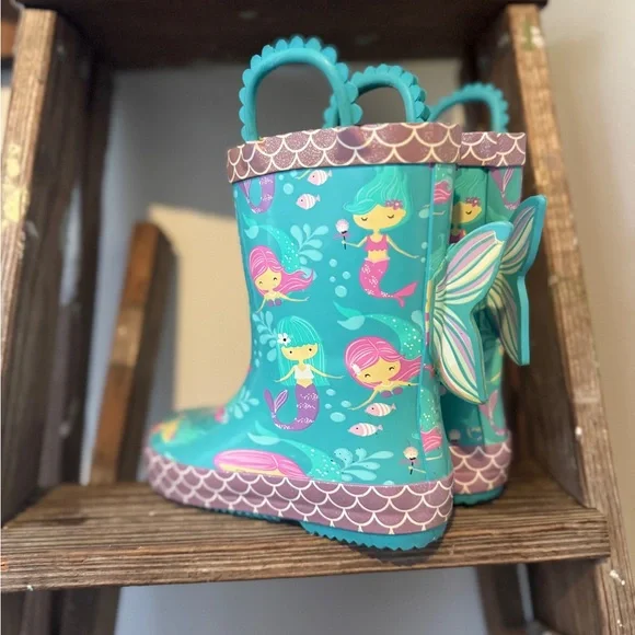 🧜‍♀️ Fleece Lined Mermaid Rain Boots | Kids 9/10 🧜‍♀️ Warm and cozy! - Picture 4 of 8